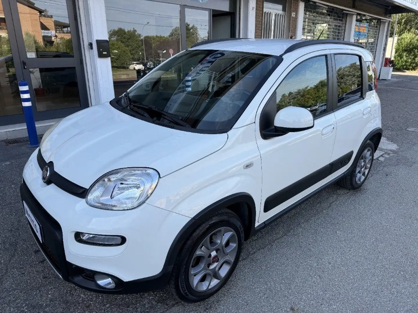 Fiat Panda 0.9 TwinAir Turbo S&S 4x4 LOUNGE bluetooth etc Wit - 1