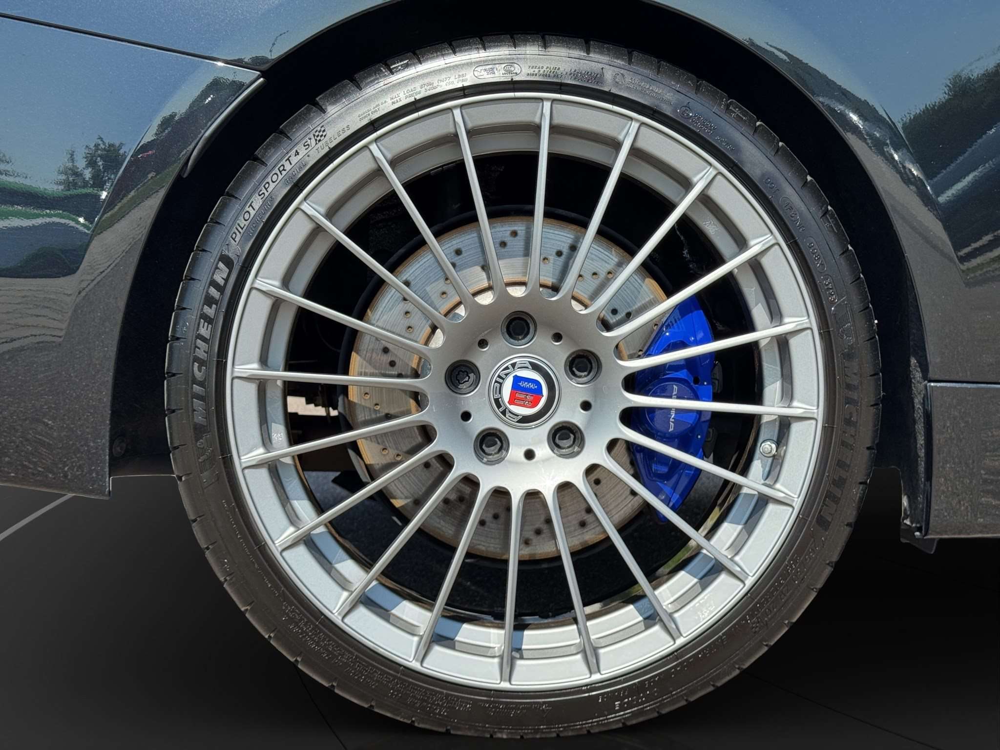ALPINA B4