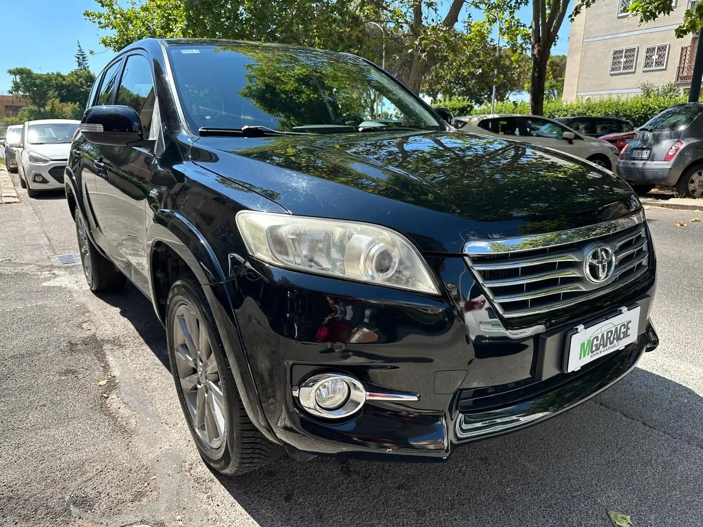 Toyota RAV 4 RAV4 Crossover 2.2 D-Cat A/T 150 CV Style Schwarz - 1
