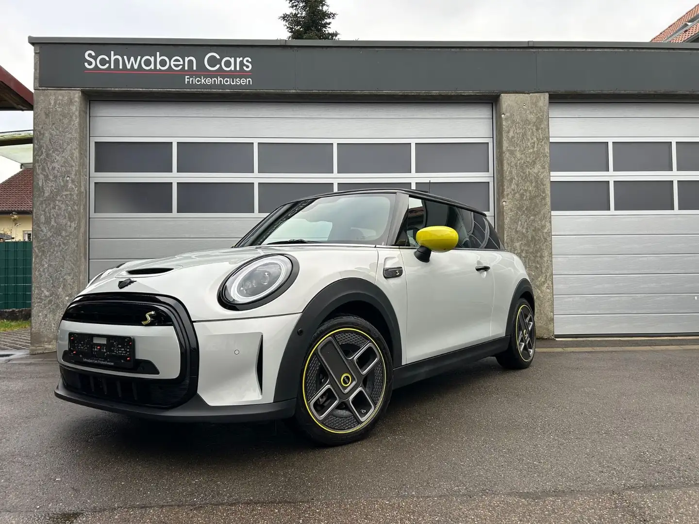 MINI Cooper SE YOURS-Leder PanoDach ACC HUD Kamera Silber - 2