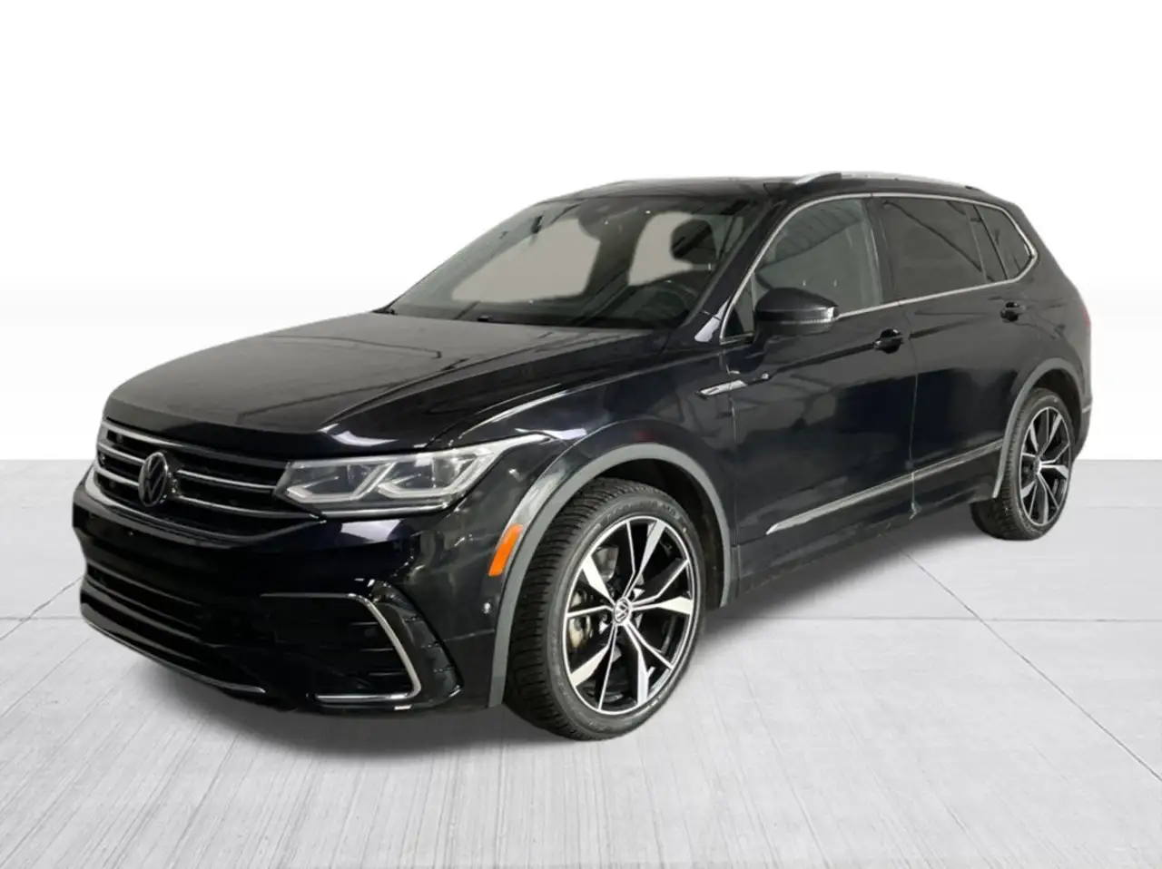 Volkswagen Tiguan photo Volkswagen Tiguan