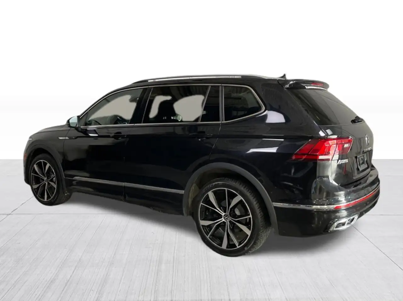 Volkswagen Tiguan photo Volkswagen Tiguan