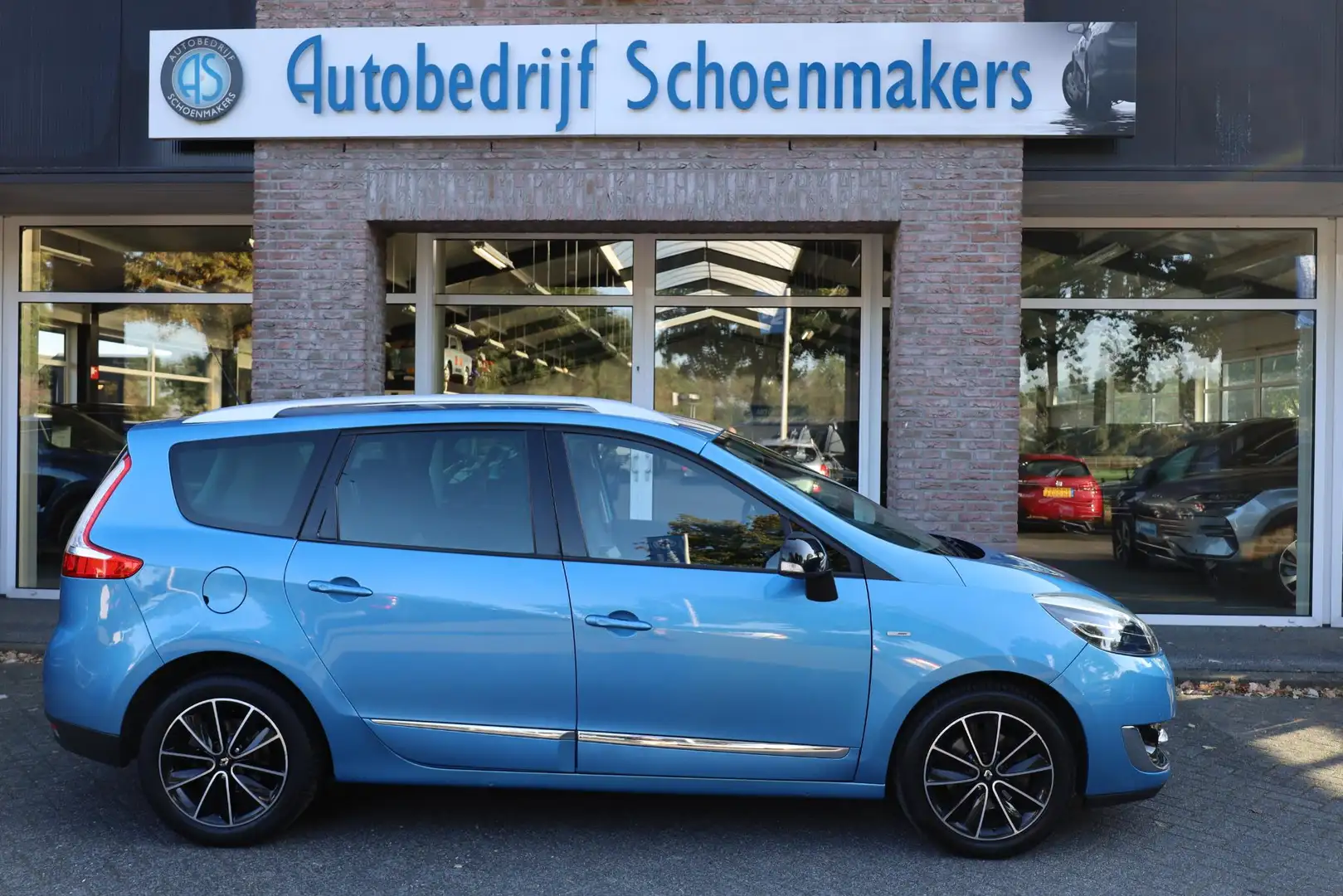 Renault Grand Scenic 1.2 TCe Bose CAMERA STOELVERWARMING 2xPDC HALFLEER Blauw - 2