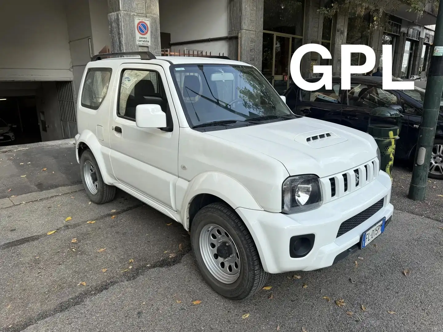 Suzuki Jimny Jimny III 1.3 Evolution Plus Gpl 4wd Bianco - 2