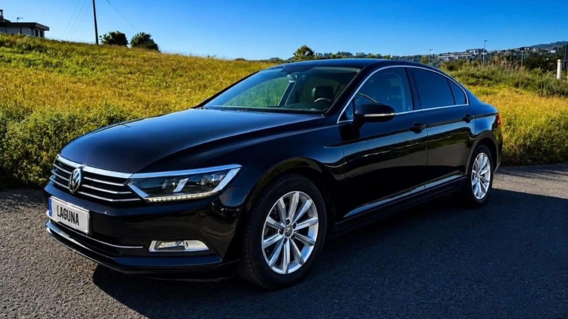 Volkswagen Passat 2.0TDI Advance DSG7 110kW Negro - 1
