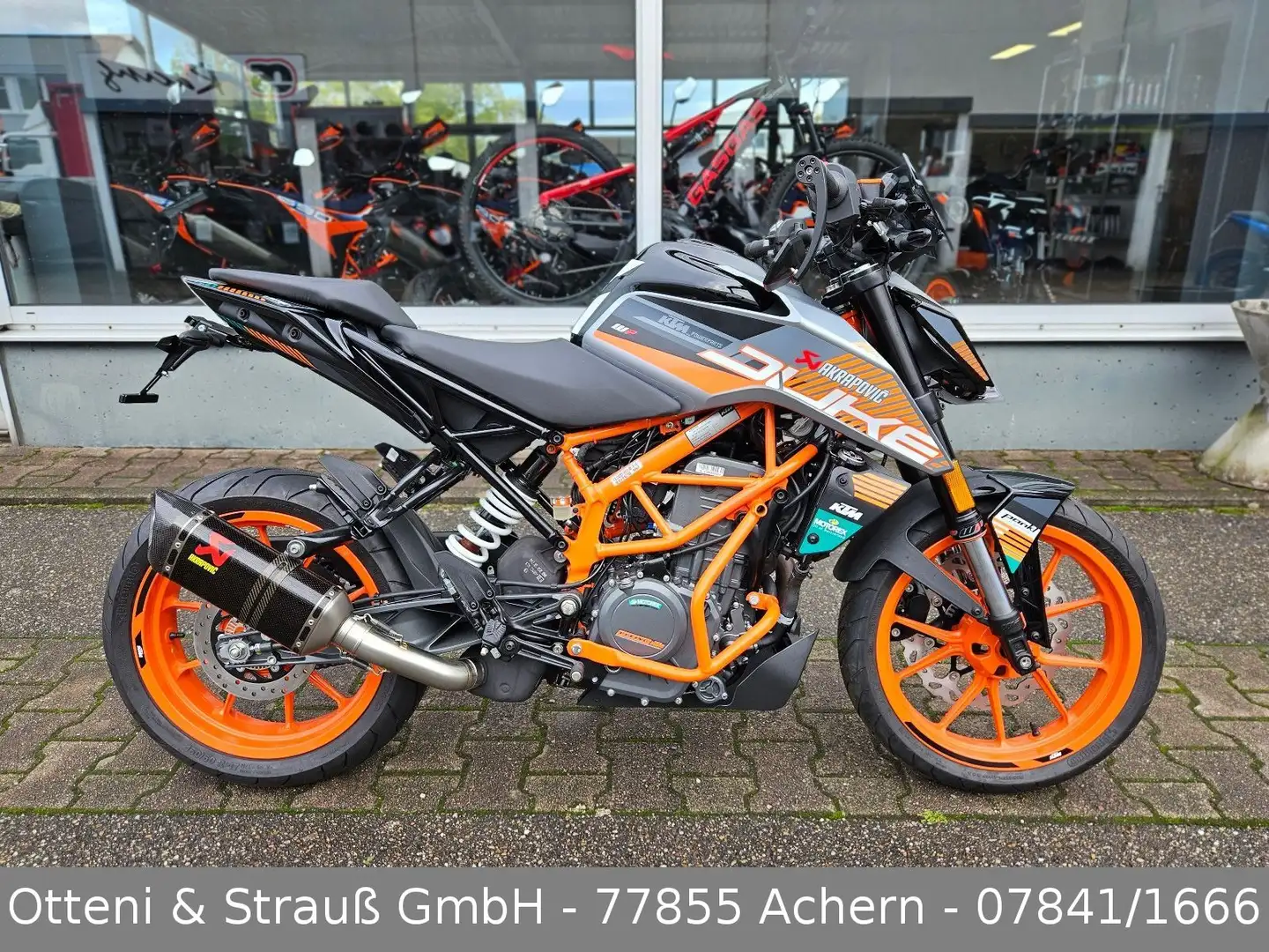 KTM 390 Duke FactoryEdition*Akrapovic*Aktionspreis* Schwarz - 1