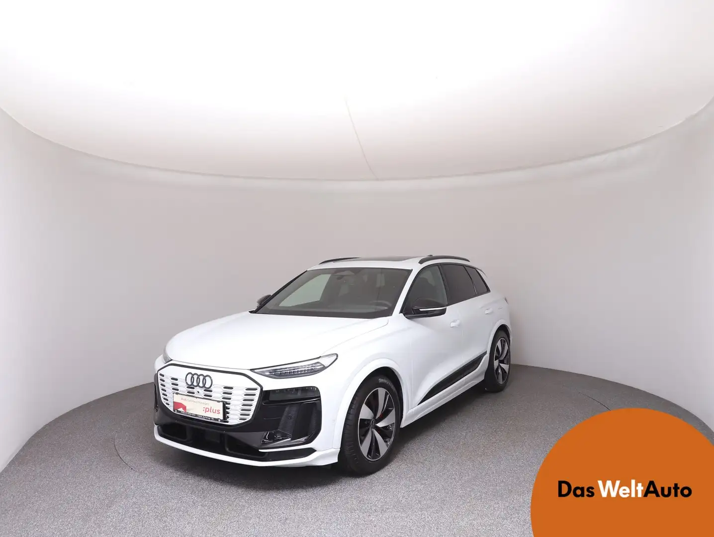 Audi Q6 e-tron quattro Weiß - 1
