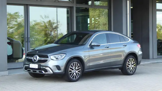 Mercedes-Benz GLC 300 d 4Matic Coupé Sport