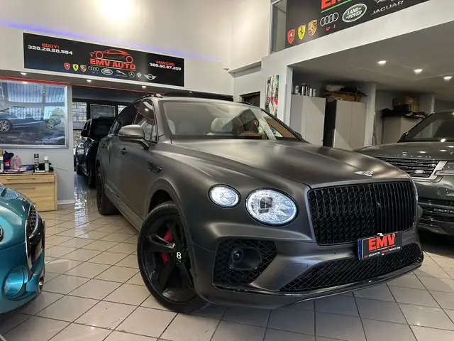 Bentley Bentayga V8 FIRST1EDITION