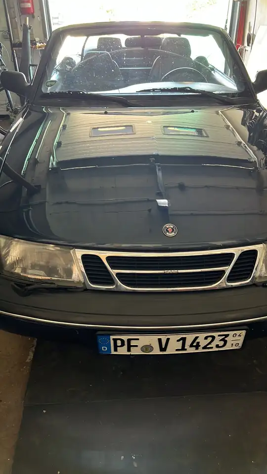 Saab 900 2.3i Cabrio SE, foto 2
