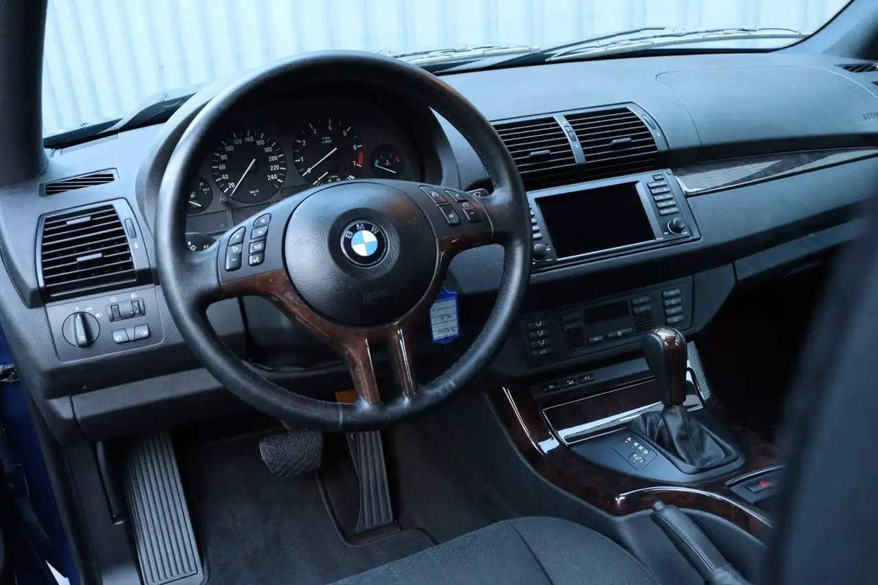 BMW X5 3.0i YOUNGTIMER *93.937KM.!*, foto 2