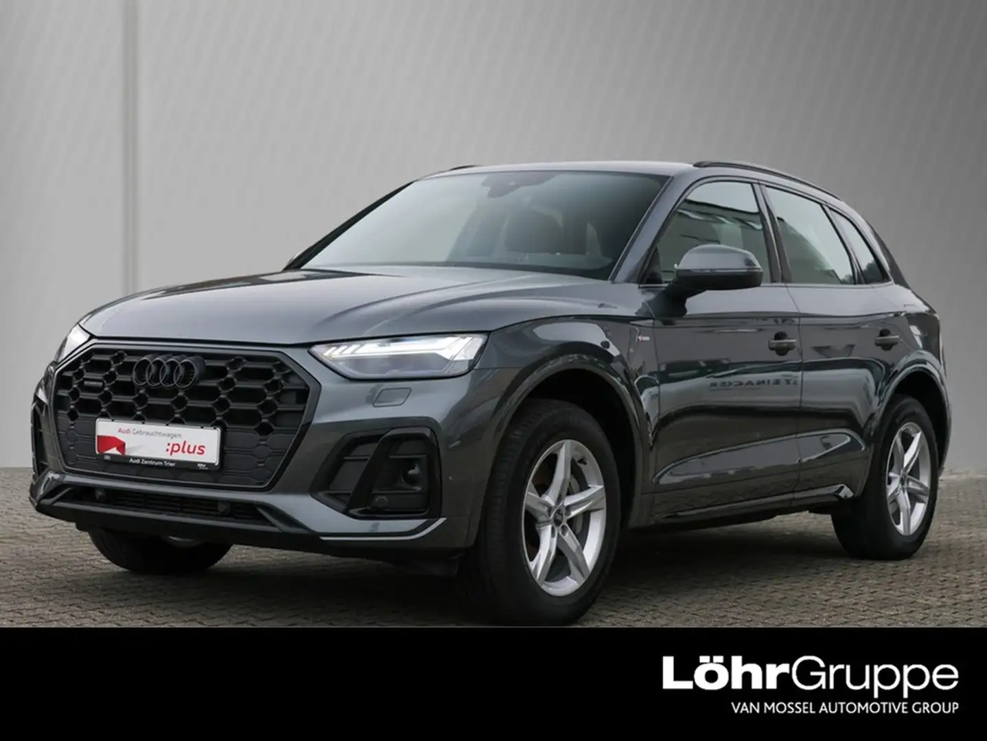 Audi Q5 50 TFSI e quattro S line Grau - 1