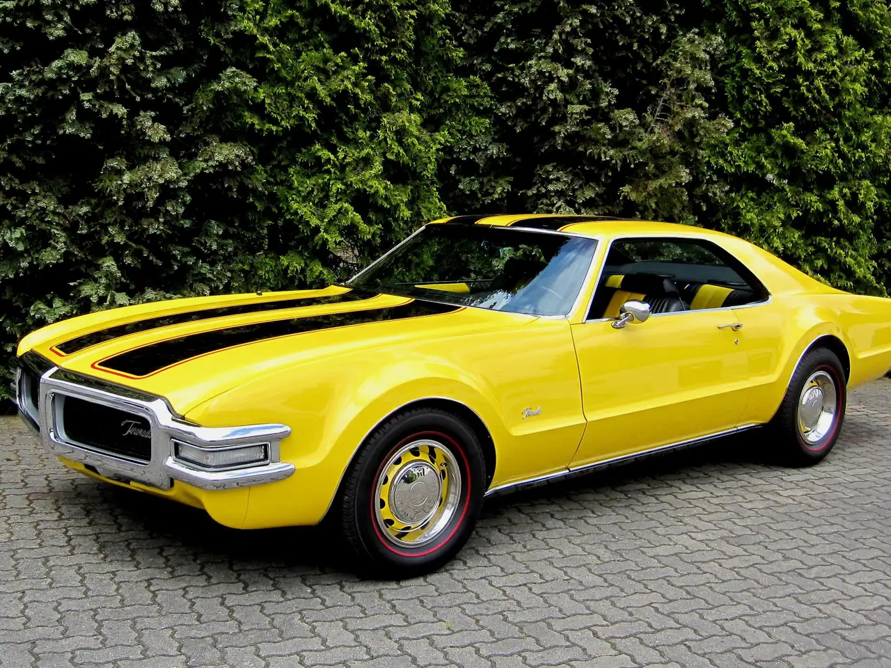 Oldsmobile Toronado