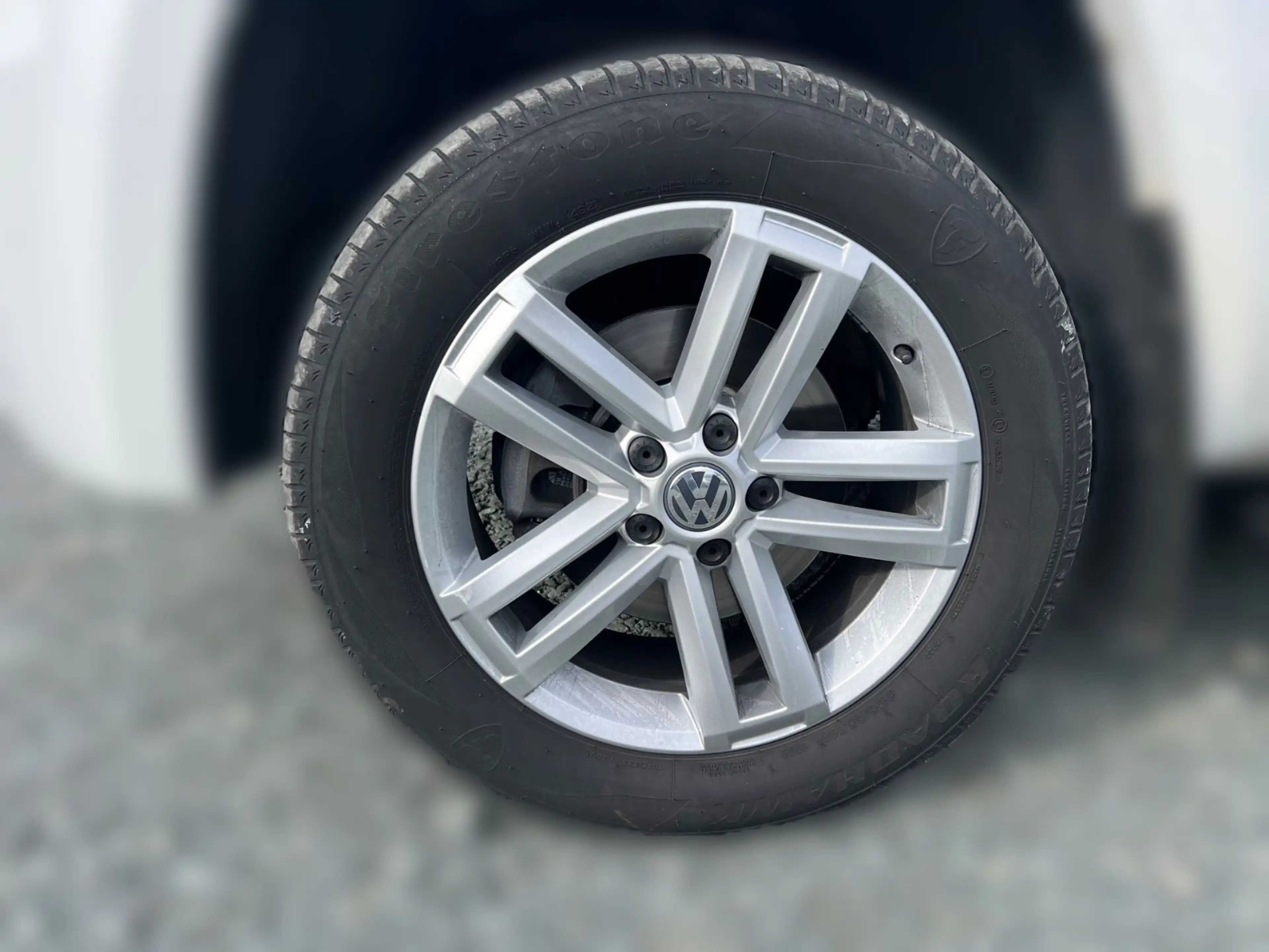 Volkswagen Amarok Canyon 4Motion DoubleCab 1.Hand — photo 8
