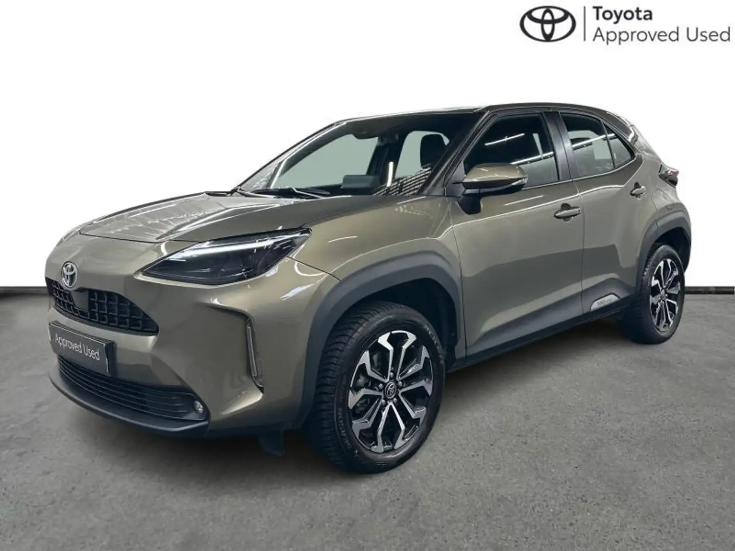 Toyota Yaris Cross Dynamic Plus 2WD Groen - 1