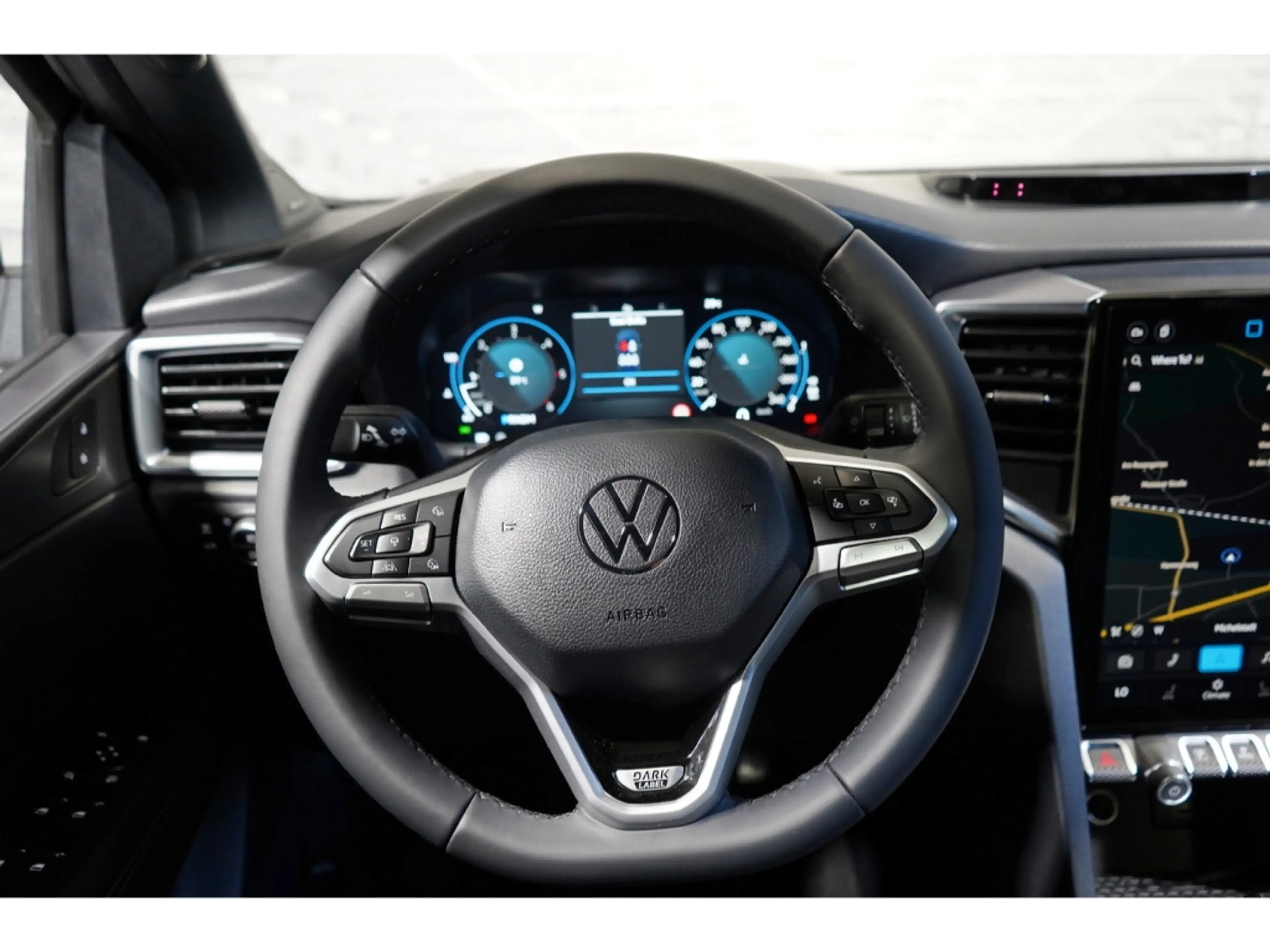 Volkswagen Amarok Style 3.0 TDI 4MOTION Dark Label AHK Harman — photo 6