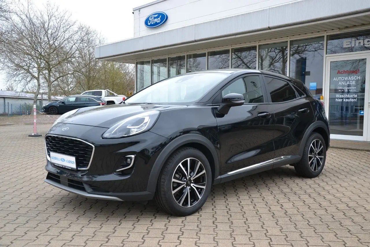 Ford Puma Titanium Design