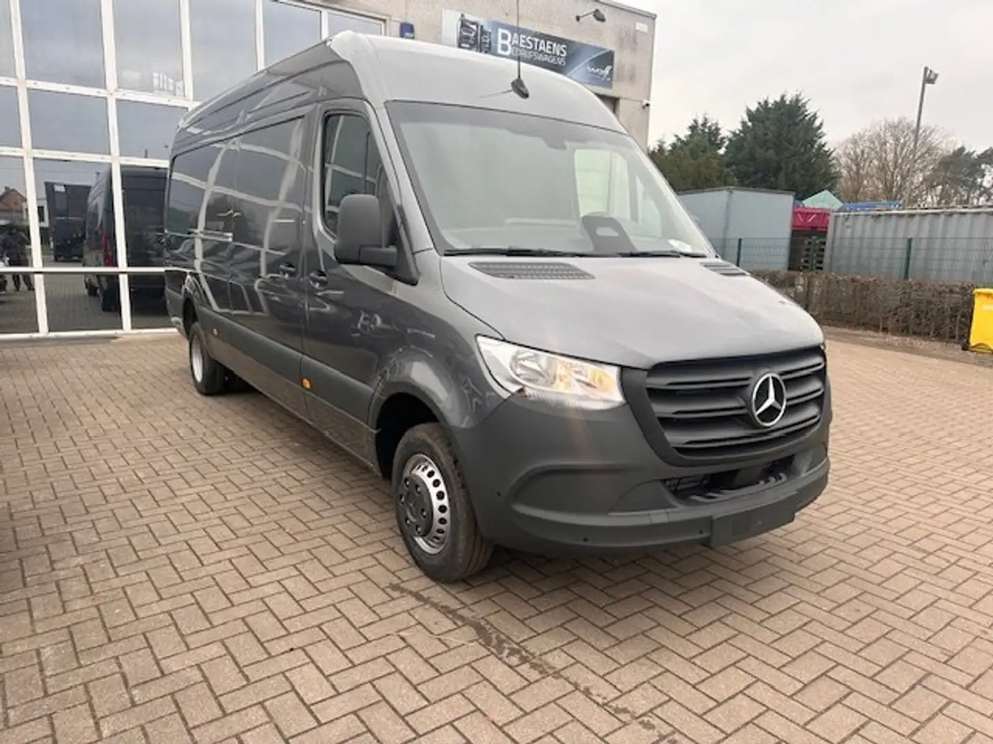 Mercedes-Benz Sprinter 519 L3H2 - 56500 EX BTW - 3500 KG TREKHAAK Gris - 2