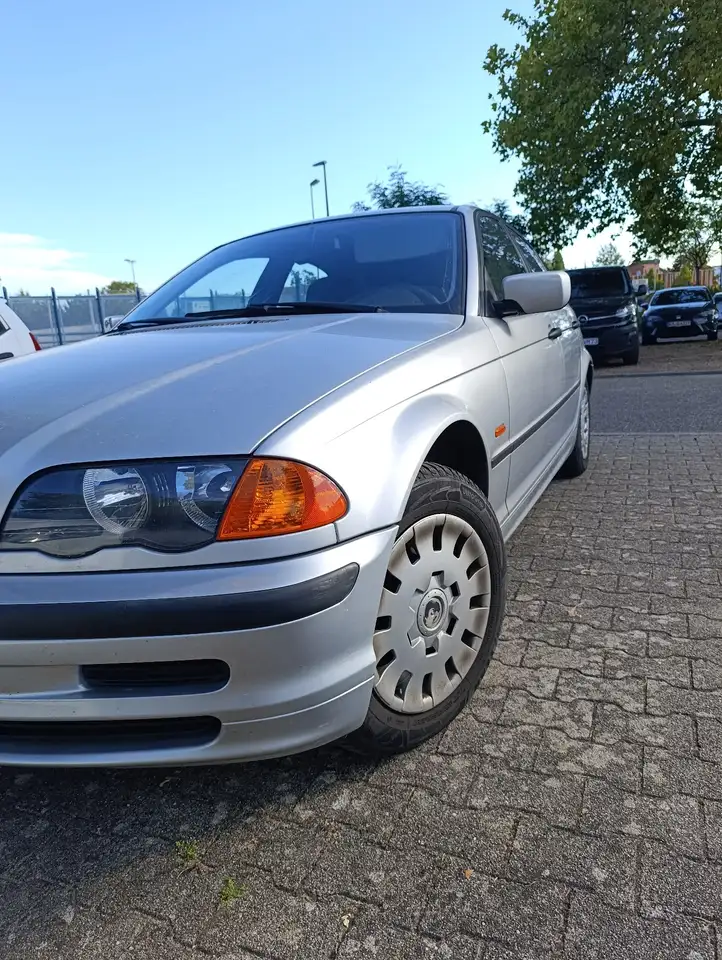 BMW 316i, foto 4