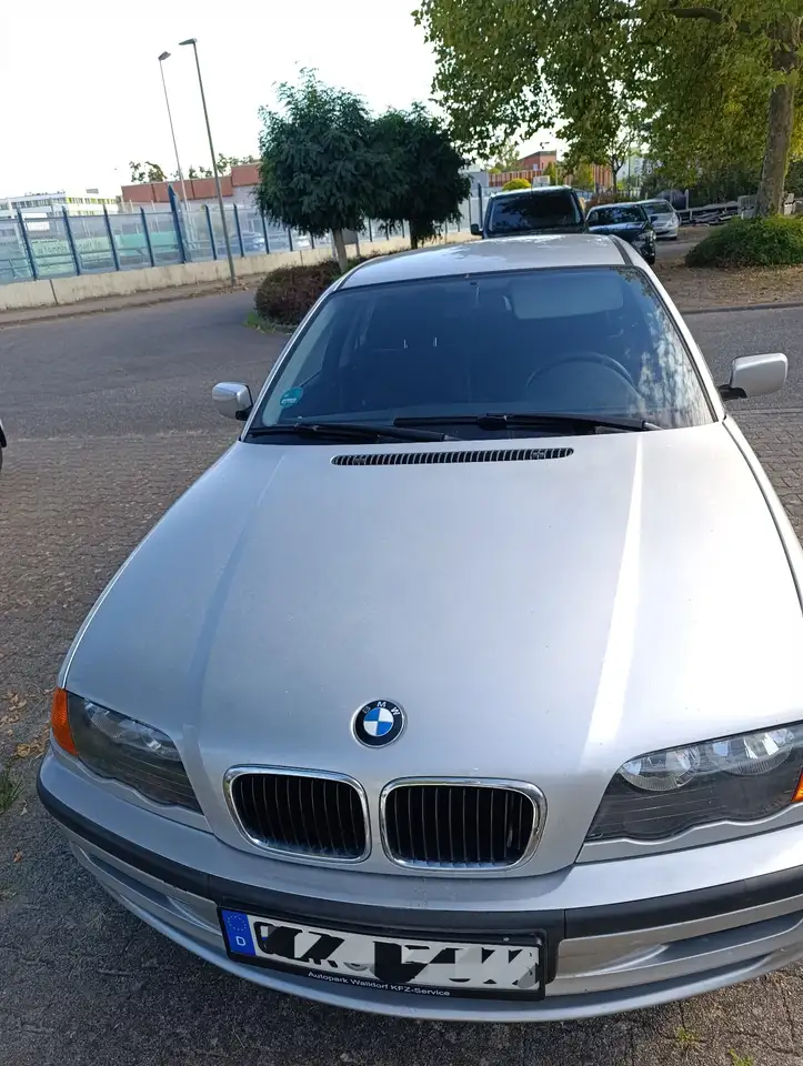 BMW 316i, foto 2