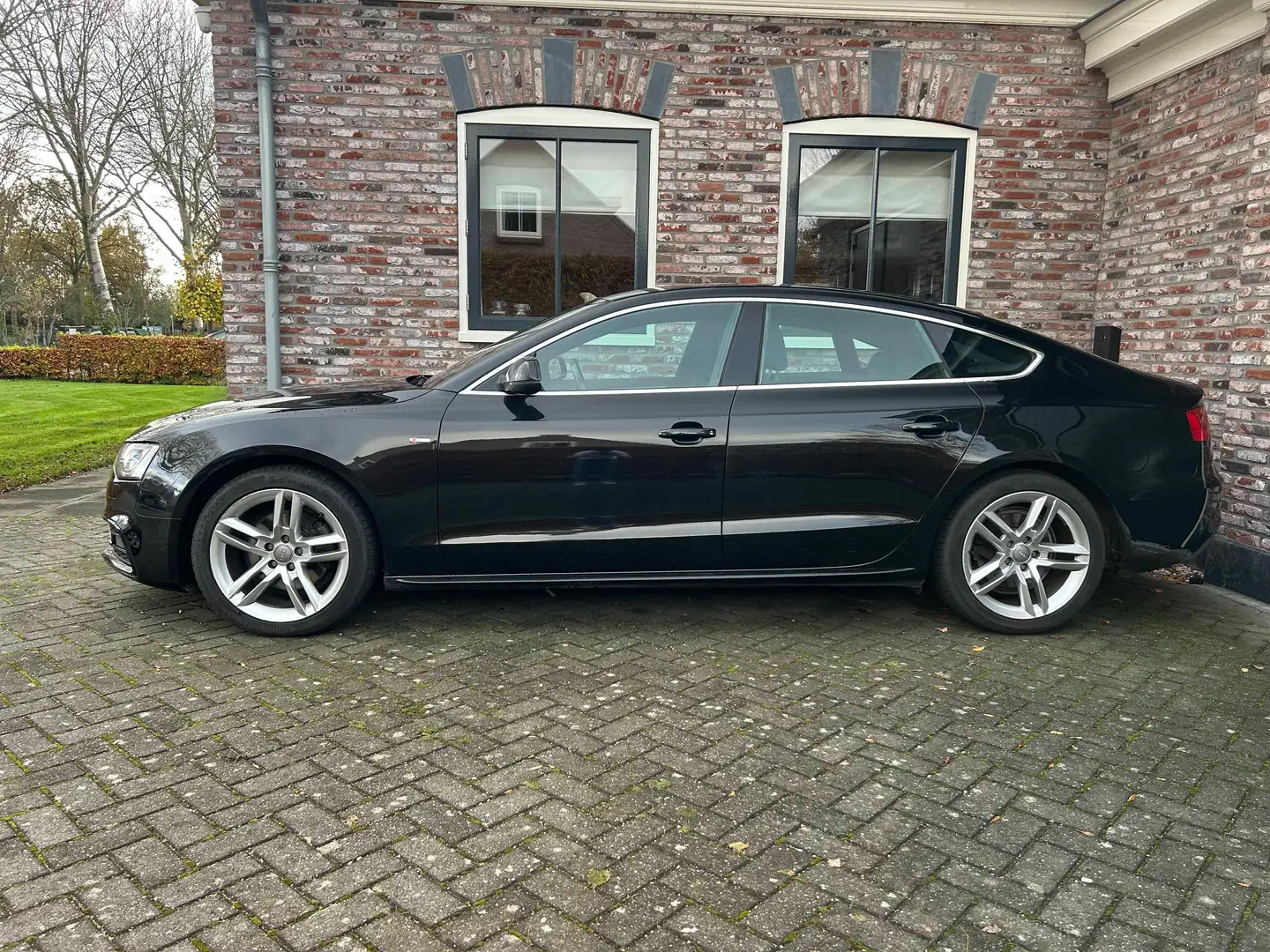 Audi A5 A5 Sportback 1.8 TFSI | S-line | B&O | DAB | Trekh Zwart - 2