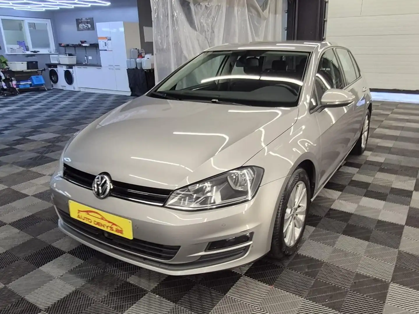 Volkswagen Golf 1.2 TSI Bj. 2013 Km. 146.860 BENZINE Gris - 1