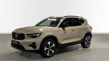 2.0 B4 PLUS DARK AUTO 197 5P