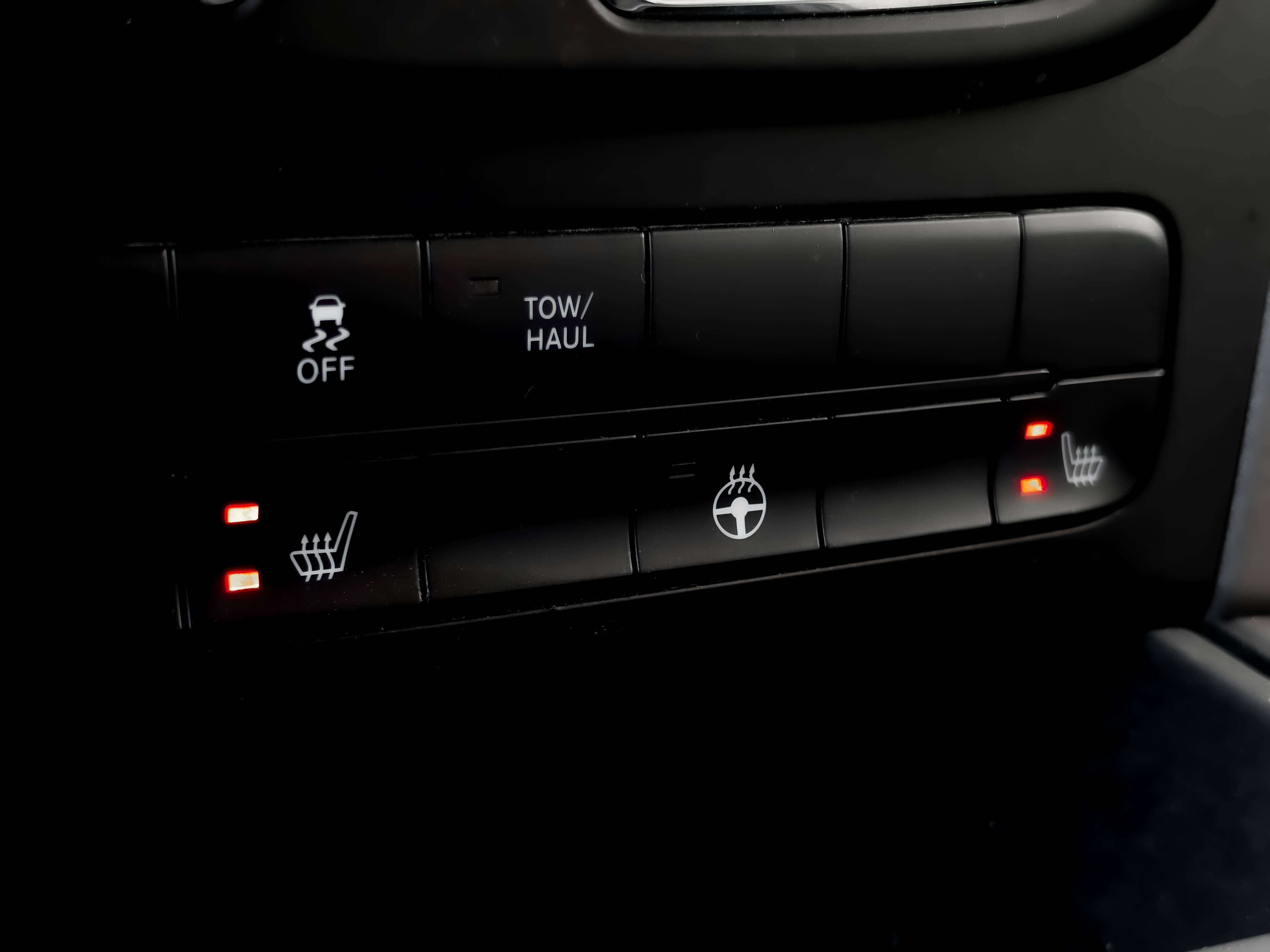 used 2021 Ram 1500 car, priced at $26,400