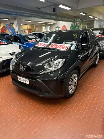 Toyota AYGO X - ACTIVE 1.0 72 CV