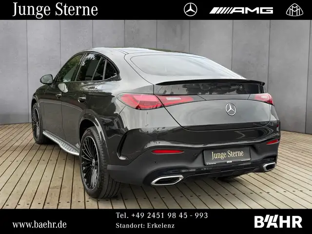 Mercedes-Benz GLC view 3