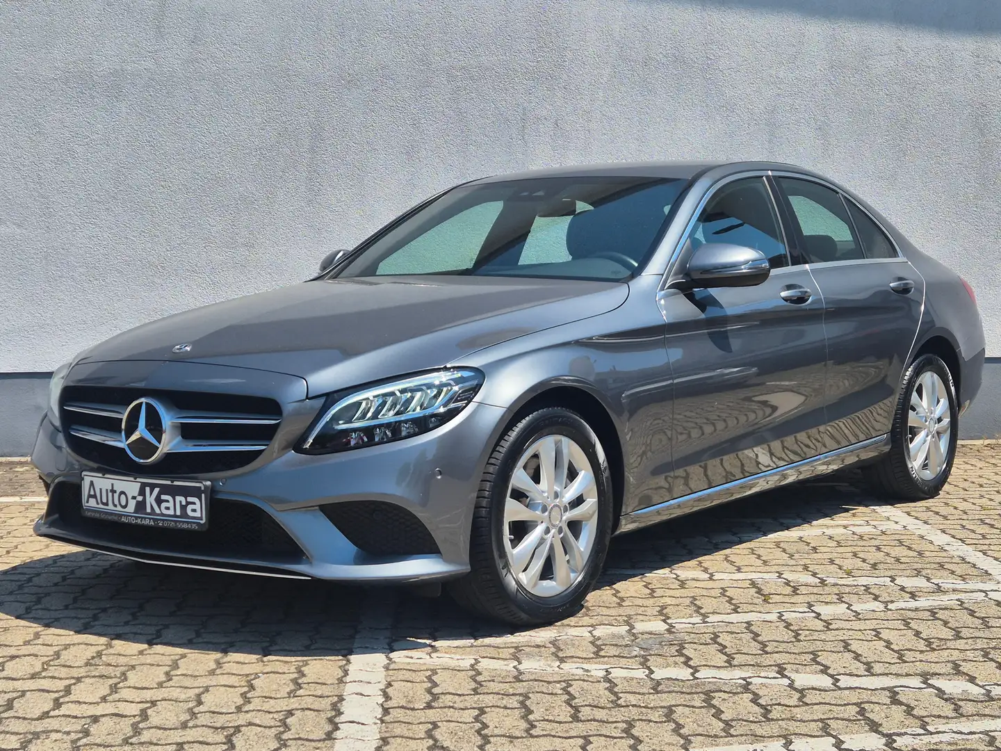 Mercedes-Benz C 300 Avantgarde Limousine*Navigation*AHK*LED*Ambiente* Gris - 1