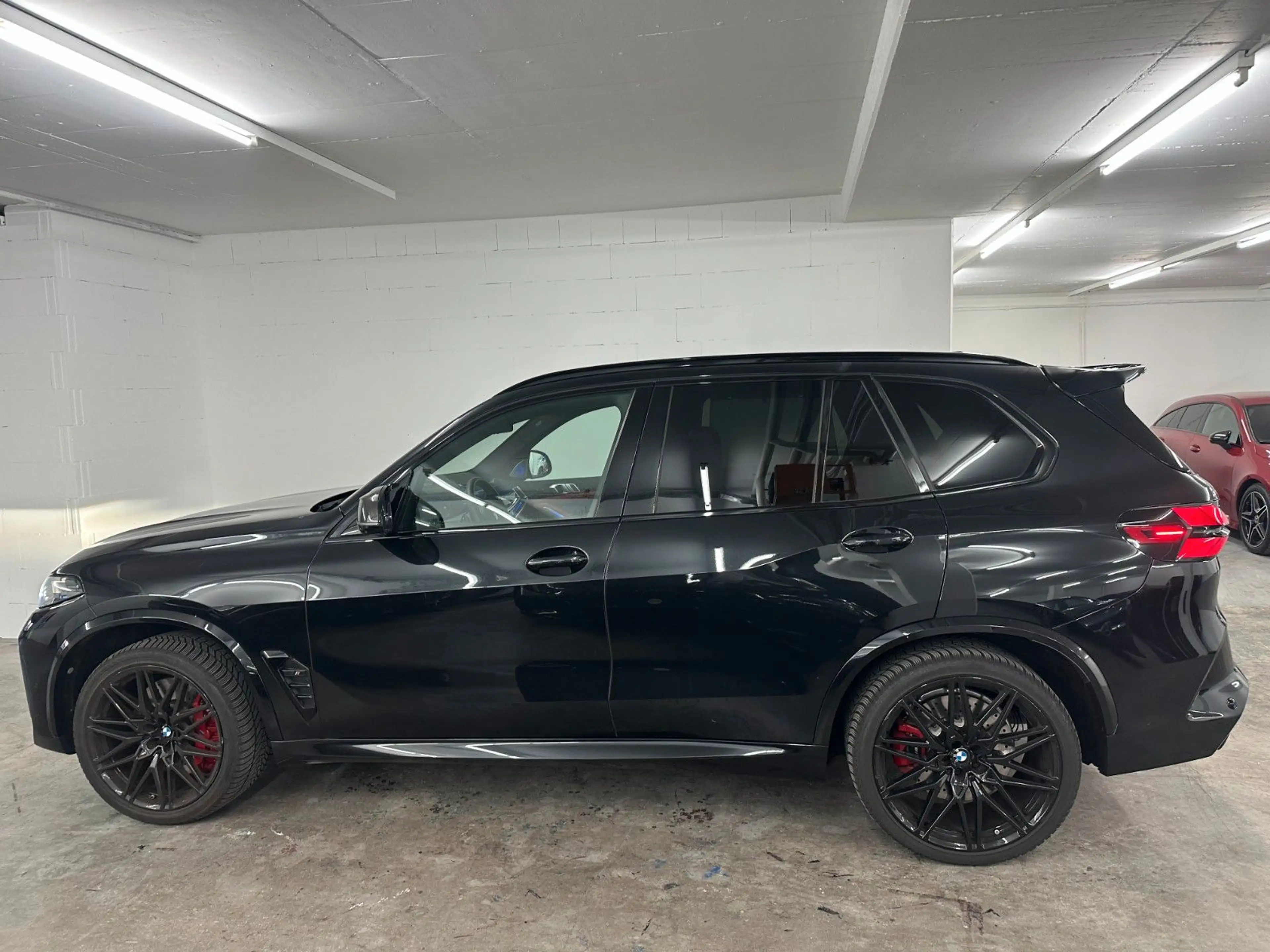 BMW X5 M Competition/SkyPano/B&O/360/Carbon/........ — photo 2