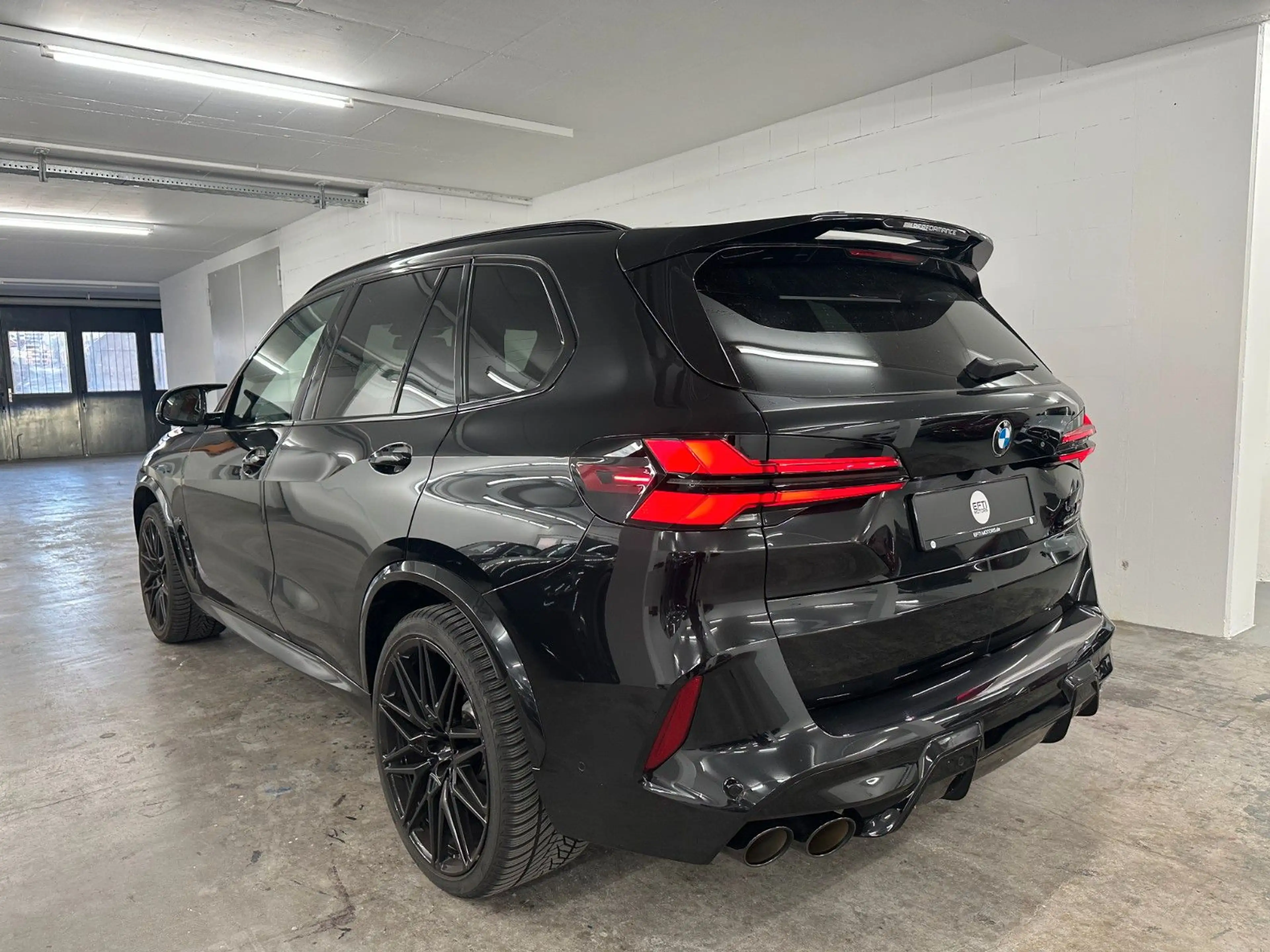 BMW X5 M Competition/SkyPano/B&O/360/Carbon/........ — photo 3
