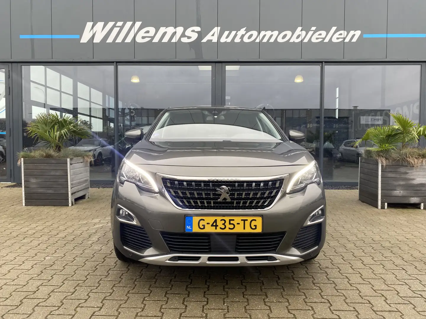 Peugeot 3008 1.2 PureTech Allure Trekhaak , Stoelverwarming , A Gris - 2