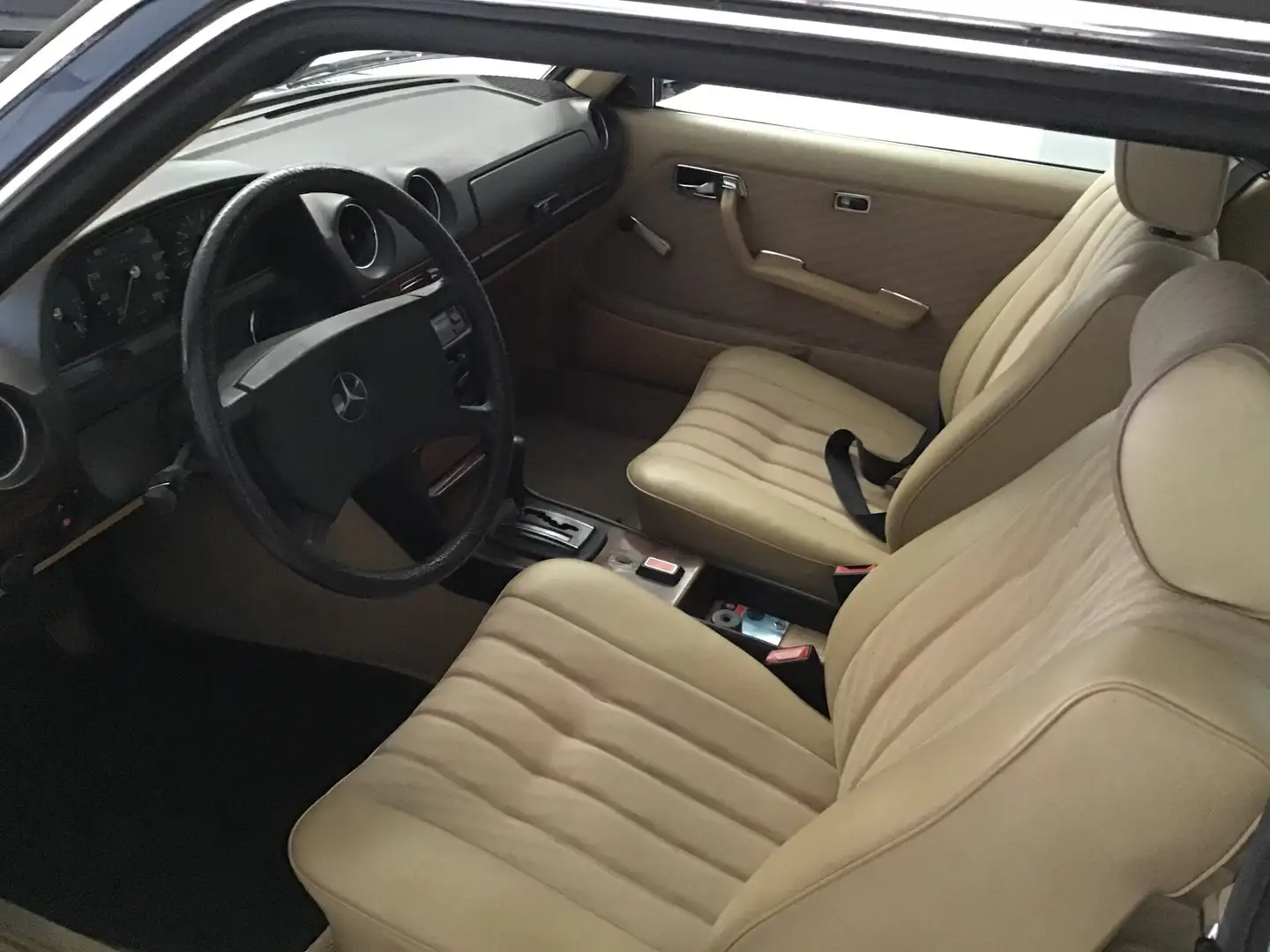 Mercedes-Benz Baureihe 123 Baureihe 123 230 CE*Automatik * Modrá - 2