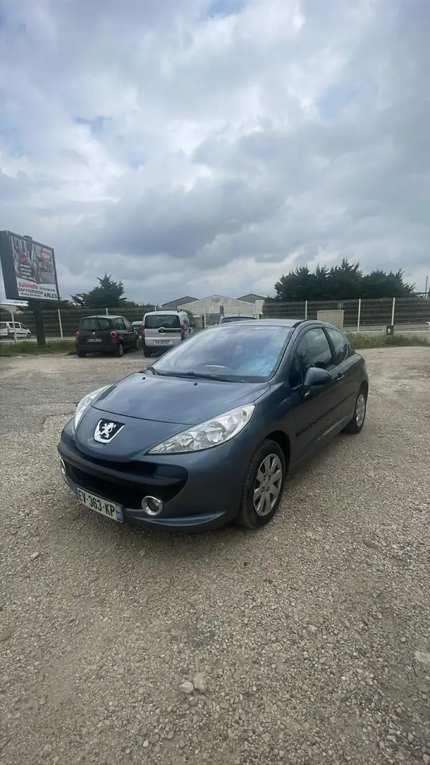 Peugeot 207 1.4 VTi 16V 95ch Premium - 1