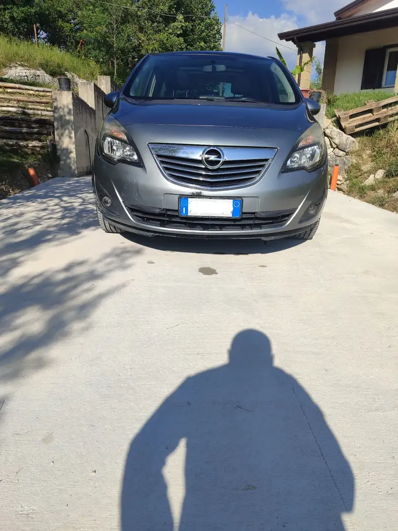Opel Meriva 1.7 cdti Panoramic c/navi b-Color 130cv - 2