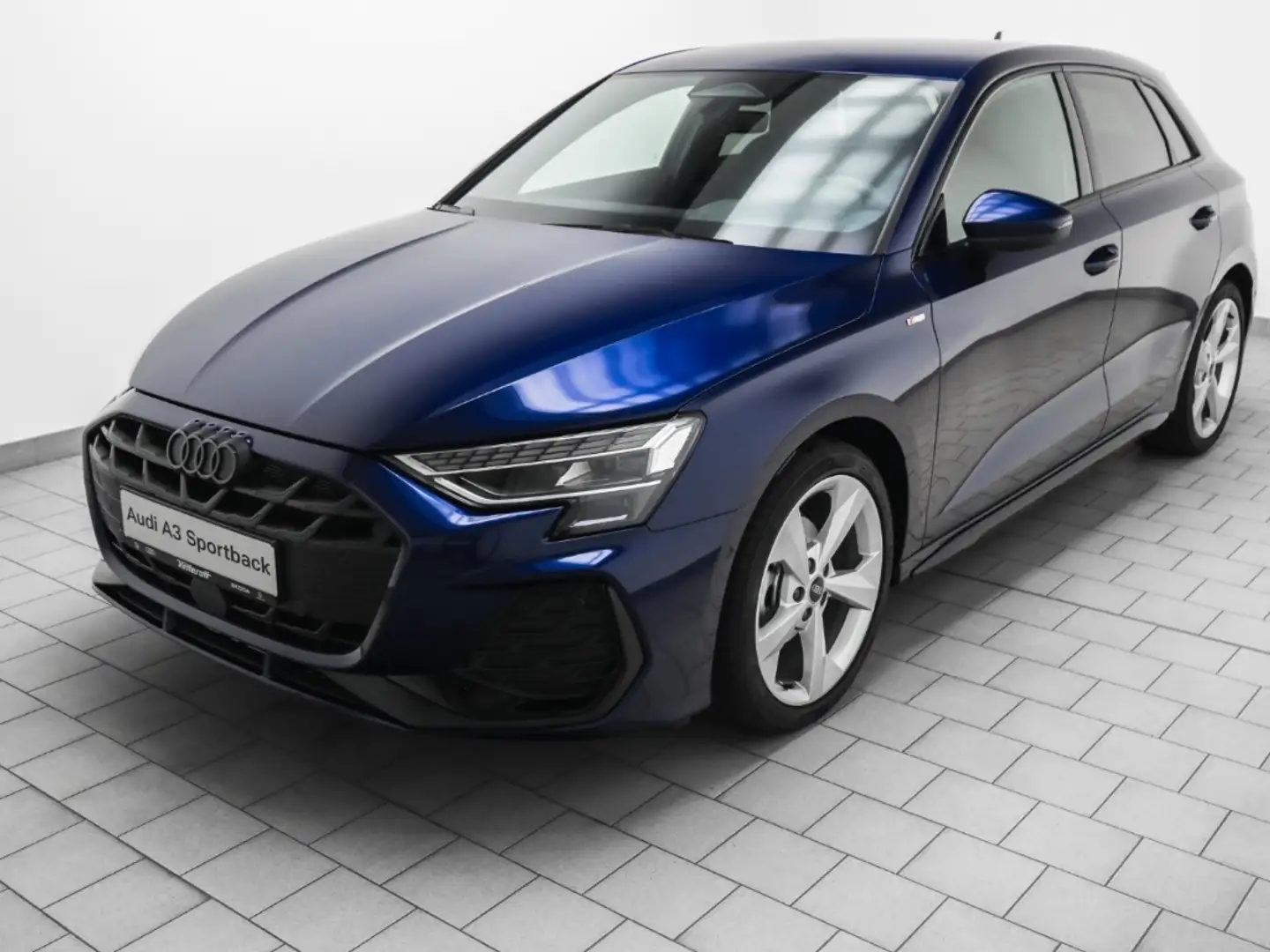 Audi A3 Sportback S line TFSI AHK ACC Matrix SONOS Blau - 2