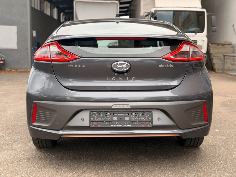 Hyundai IONIQ Ioniq Style Elektro SOH 1.Hand Assist LED — photo 5