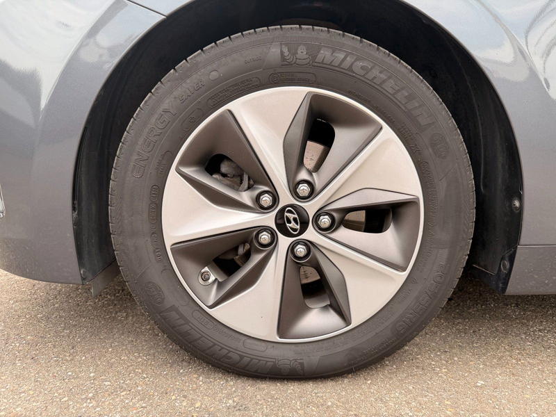Hyundai IONIQ Ioniq Style Elektro SOH 1.Hand Assist LED — photo 11