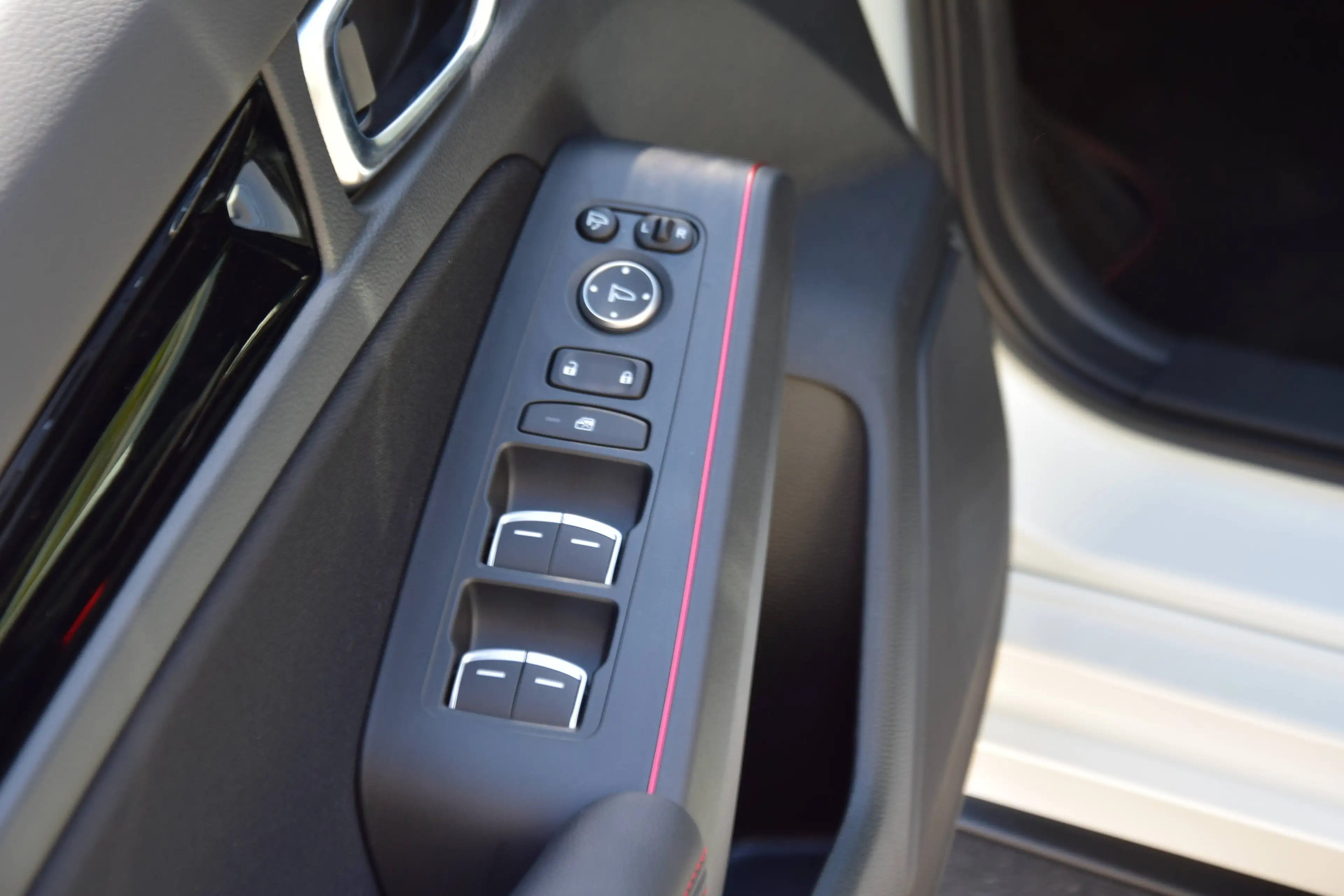 Honda Civic e:HEV Sport*BOSE*Teilleder*Facelift*MJ27 — photo 11