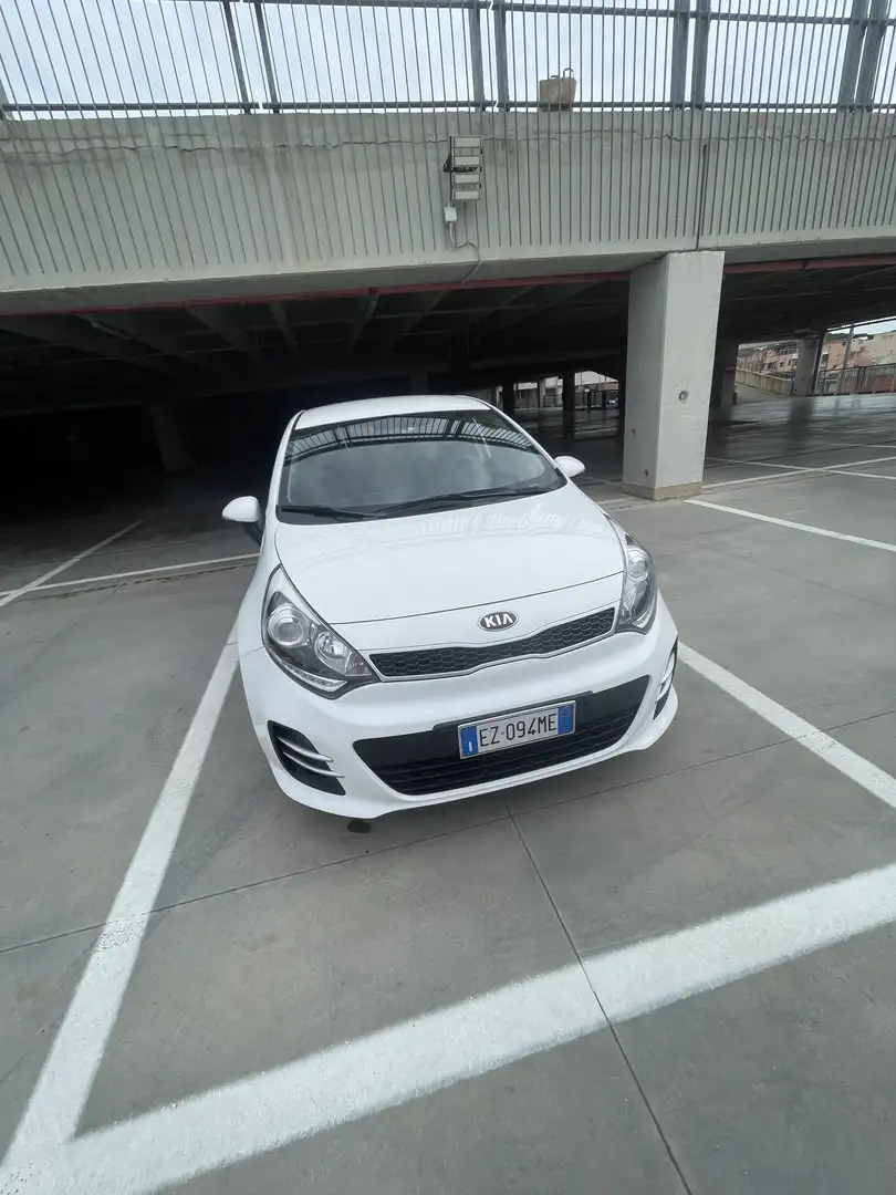 Kia Rio 5p 1.4 crdi high tech stop&go - 1