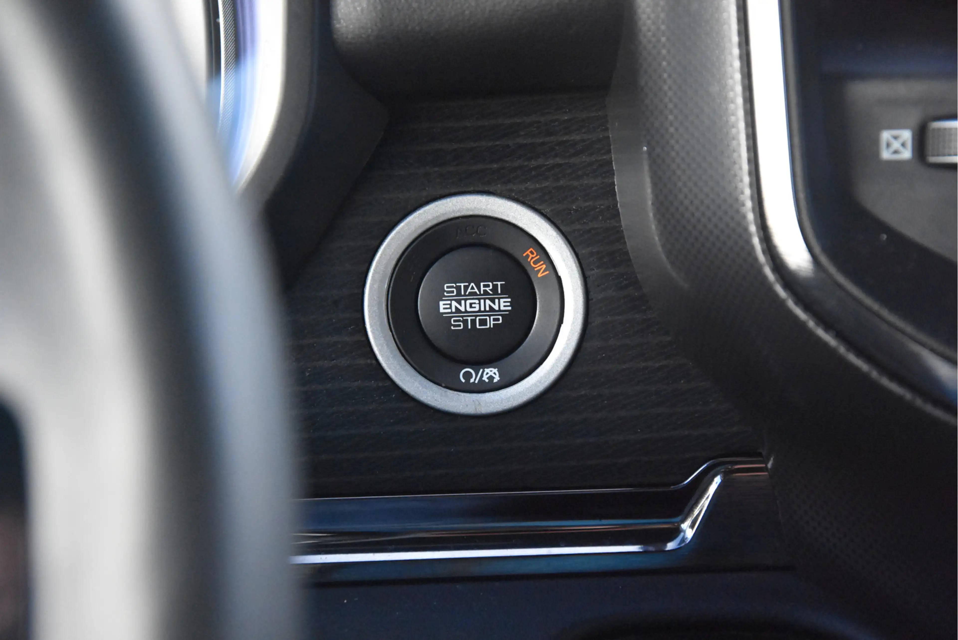 Dodge RAM 1500 5.7 V8 4x4 Crew Cab Limited | Luchtvering | — photo 13