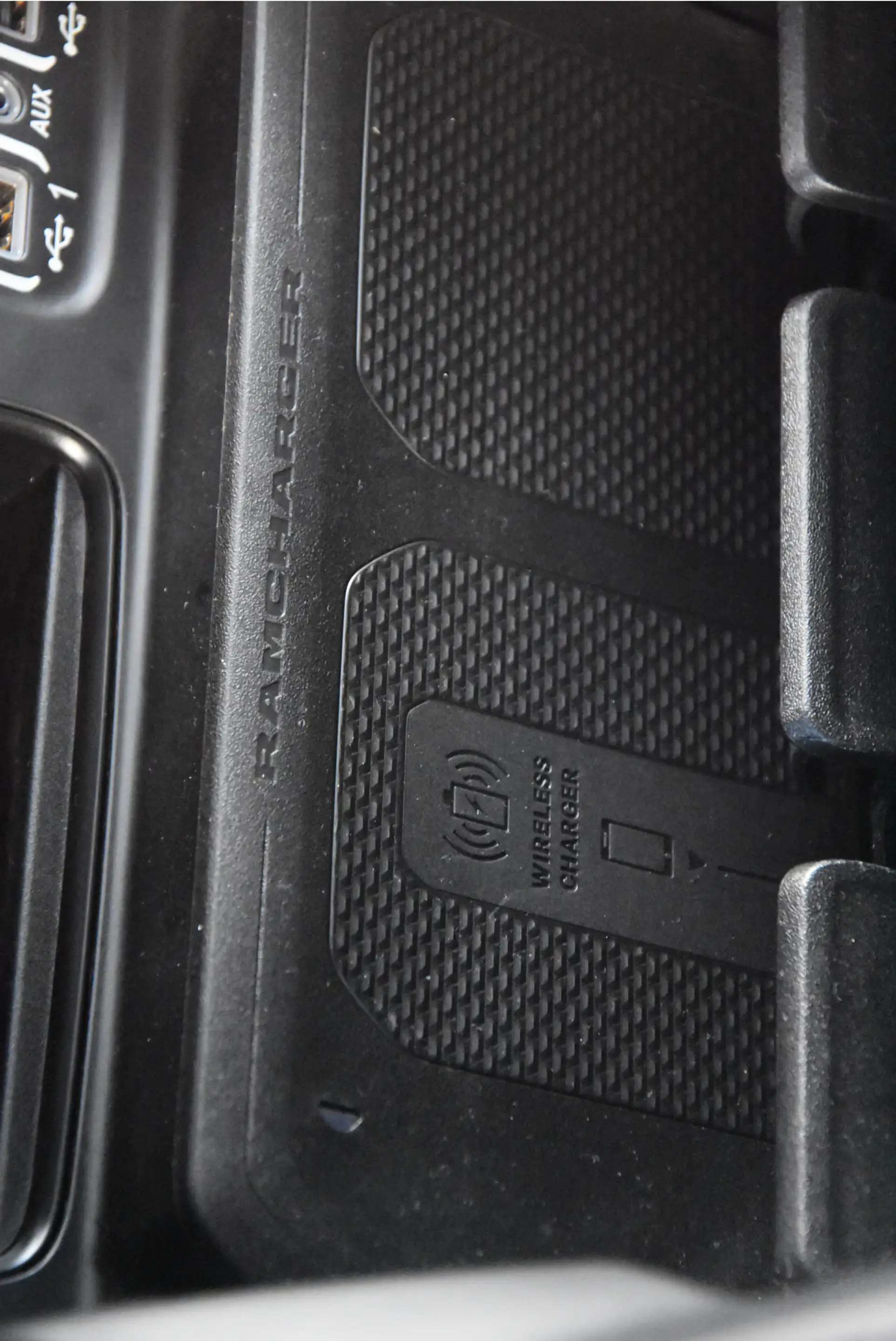 Dodge RAM 1500 5.7 V8 4x4 Crew Cab Limited | Luchtvering | — photo 15