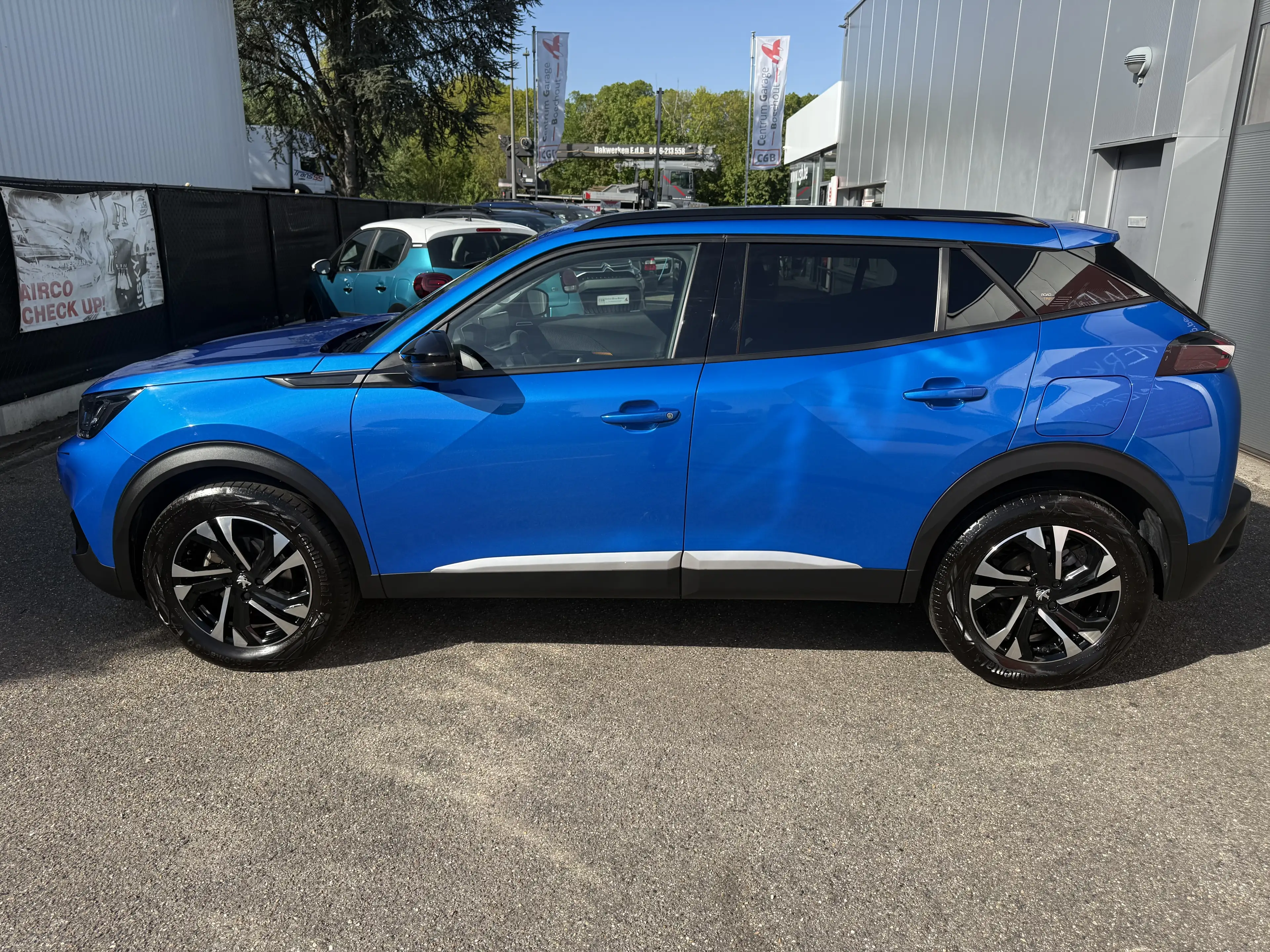 Peugeot 2008 12 SPECIAL ROADTRIP 101pk camera.sens V+A topper — photo 14