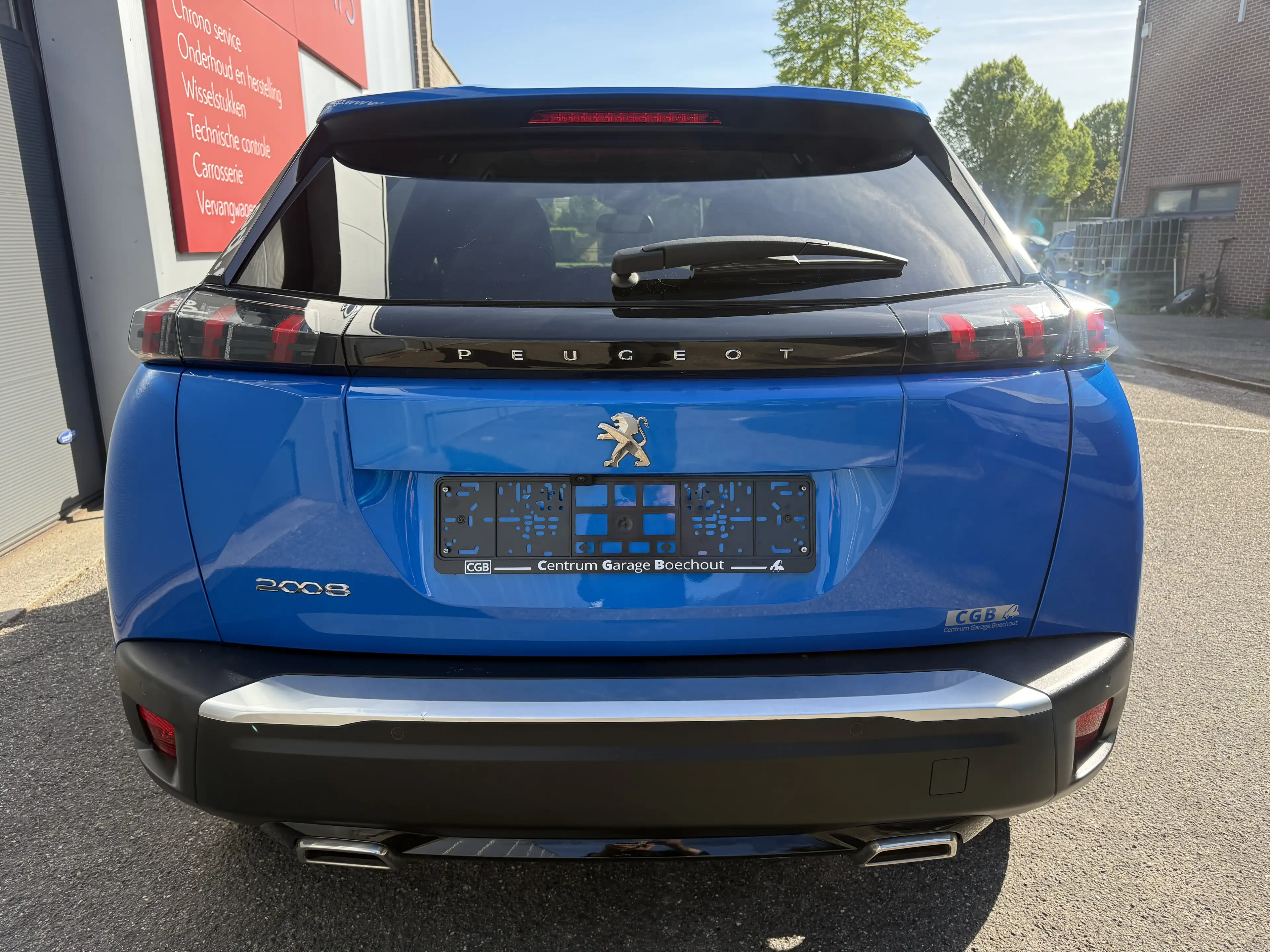 Peugeot 2008 12 SPECIAL ROADTRIP 101pk camera.sens V+A topper — photo 5