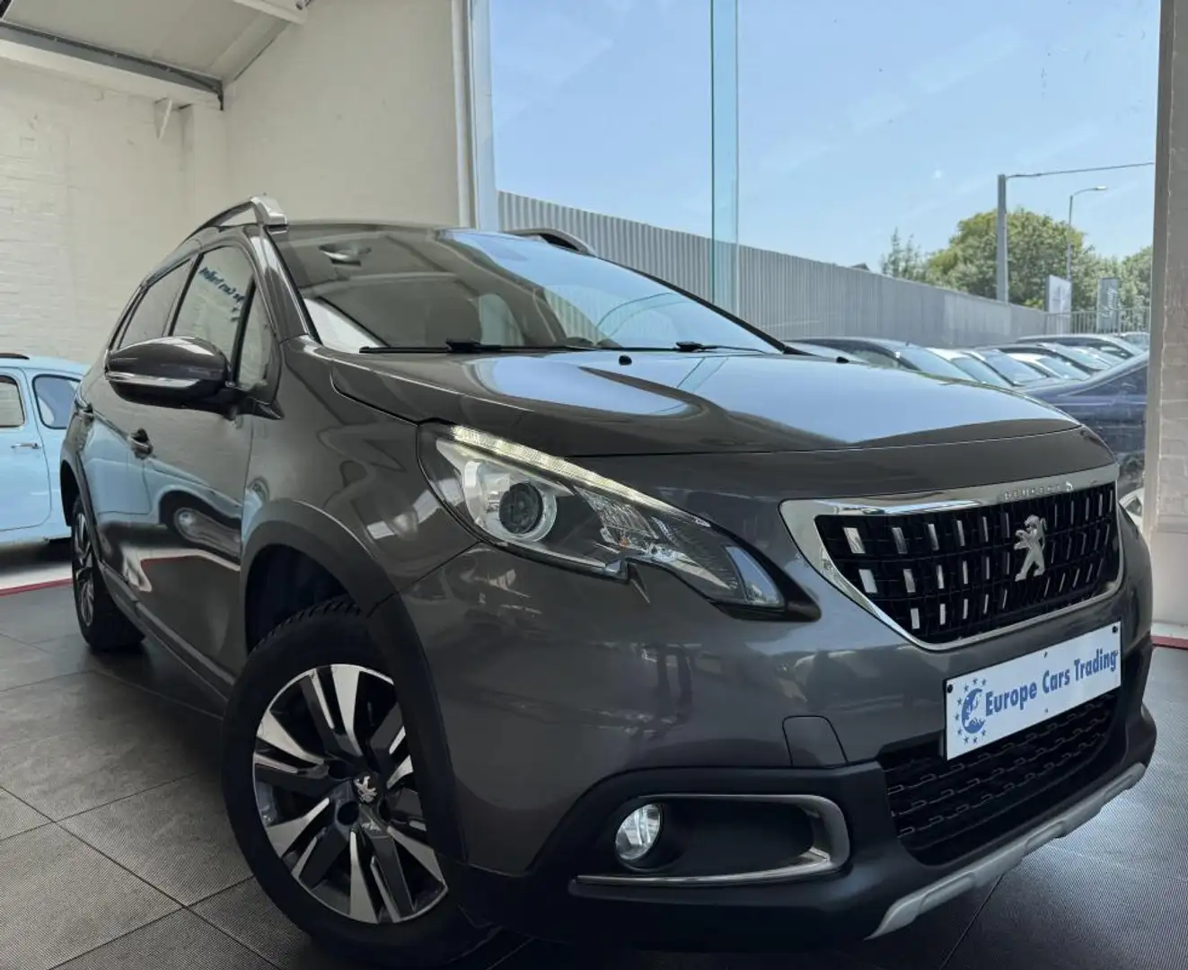 Peugeot 2008 1.5BLUEHDI 100 CH APPLE CARPLAY ALLURE 1er MAIN GA - 2