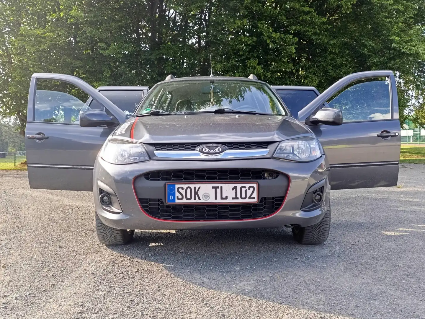 Lada Kalina Lada Kalina Grau - 1