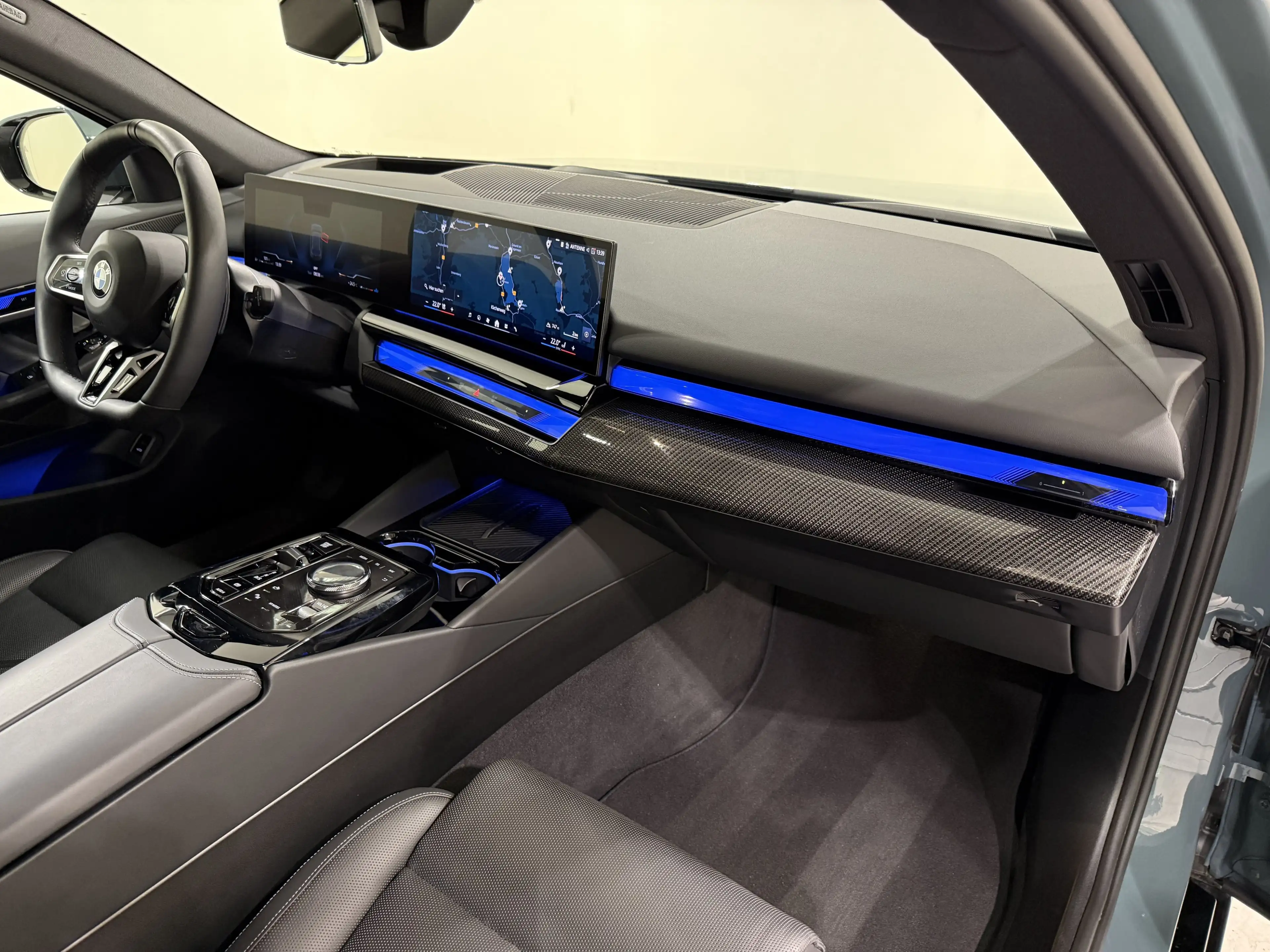 BMW 540 d xDrive Touring M Sportpaket Pro Standhzg HK — photo 10