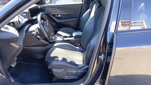 Peugeot 2008 view 26